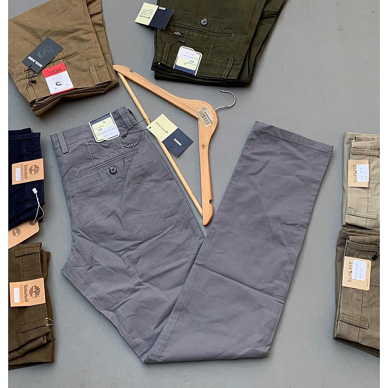 Pantalon Dockers Gris - Style unique et responsable